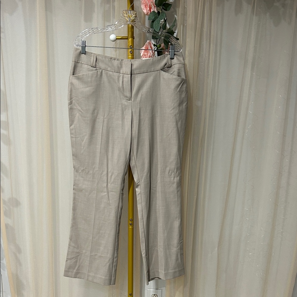Van Heusen Women's Cream Straight Leg Pants